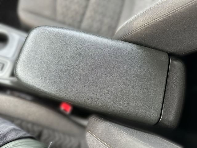 Used 2022 Chevrolet Equinox LT w/ Driver Convenience Package image 23