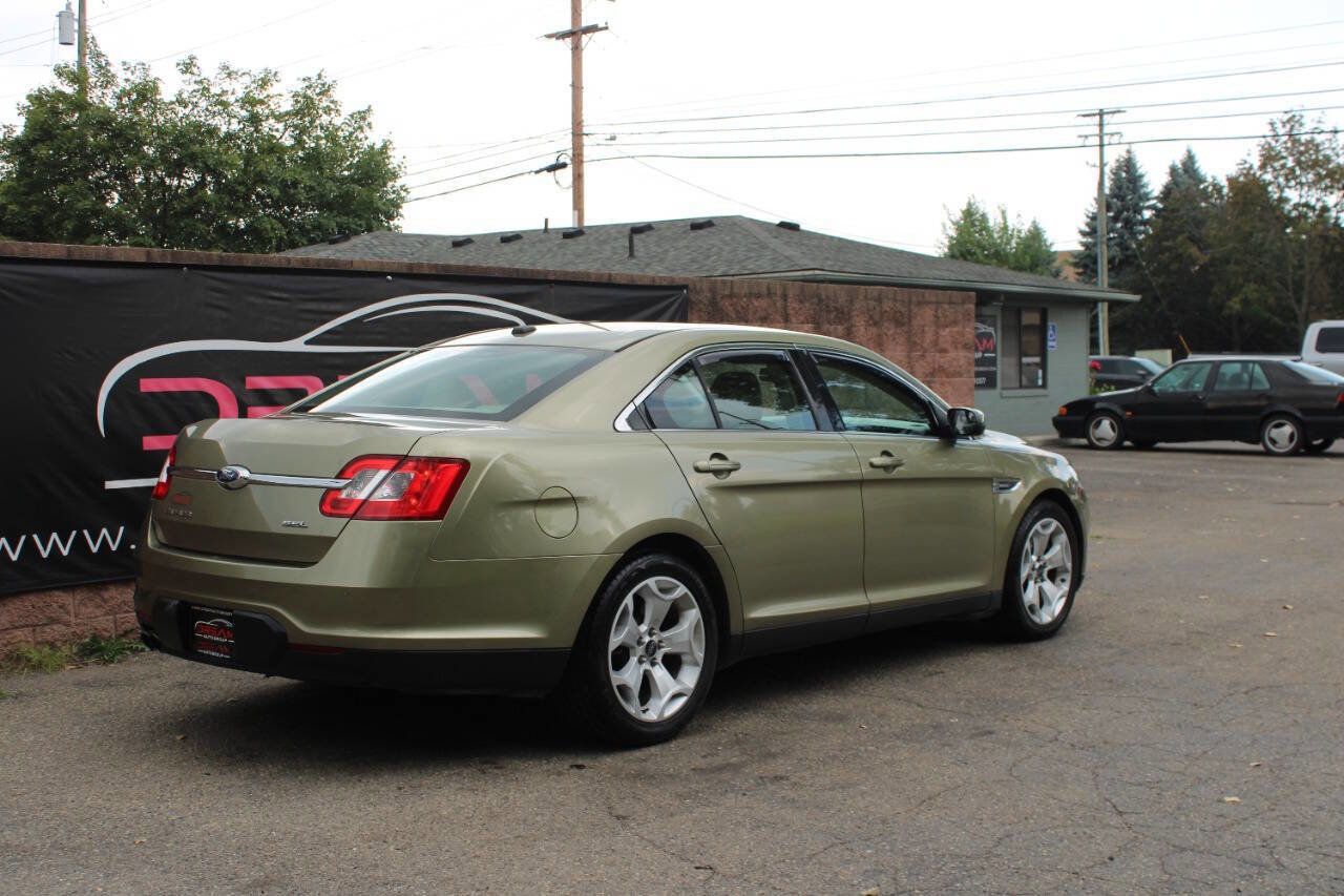 Used 2012 Ford Taurus SEL FWD image 4