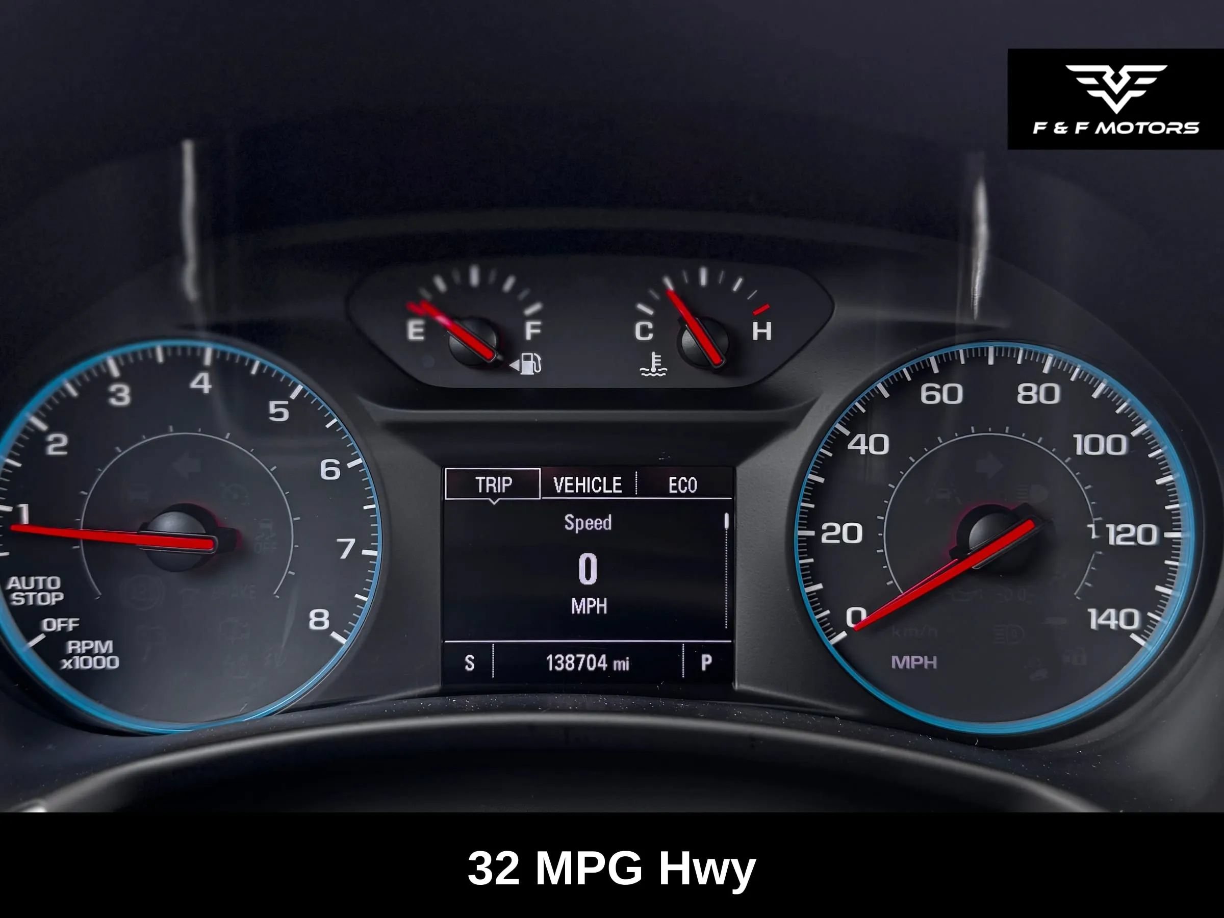 Used 2018 Chevrolet Equinox LT FWD image 10