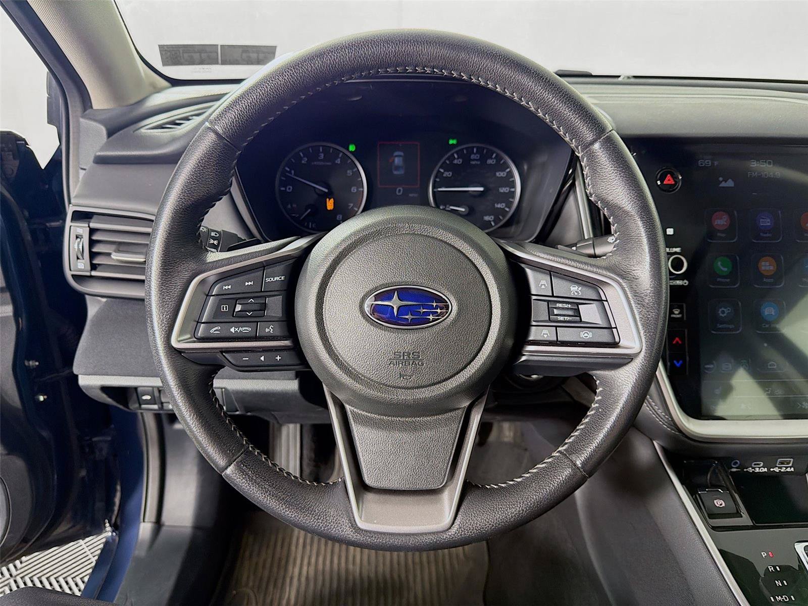 Used 2023 Subaru Legacy Premium w/ Popular Package #1 AWD/4WD image 3