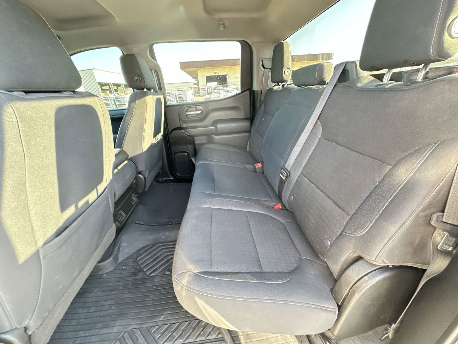 Used 2020 Chevrolet Silverado 1500 LT AWD/4WD image 23