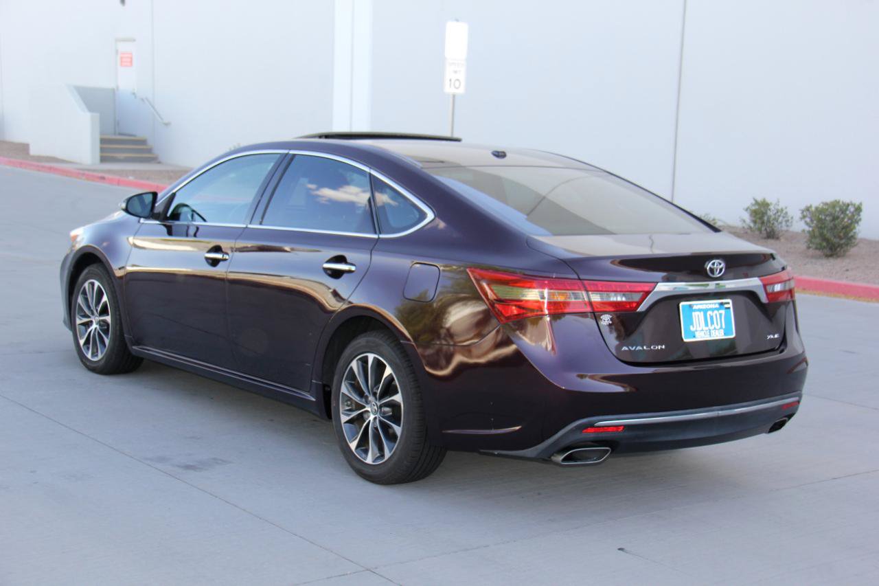 Used 2016 Toyota Avalon XLE Premium FWD image 7