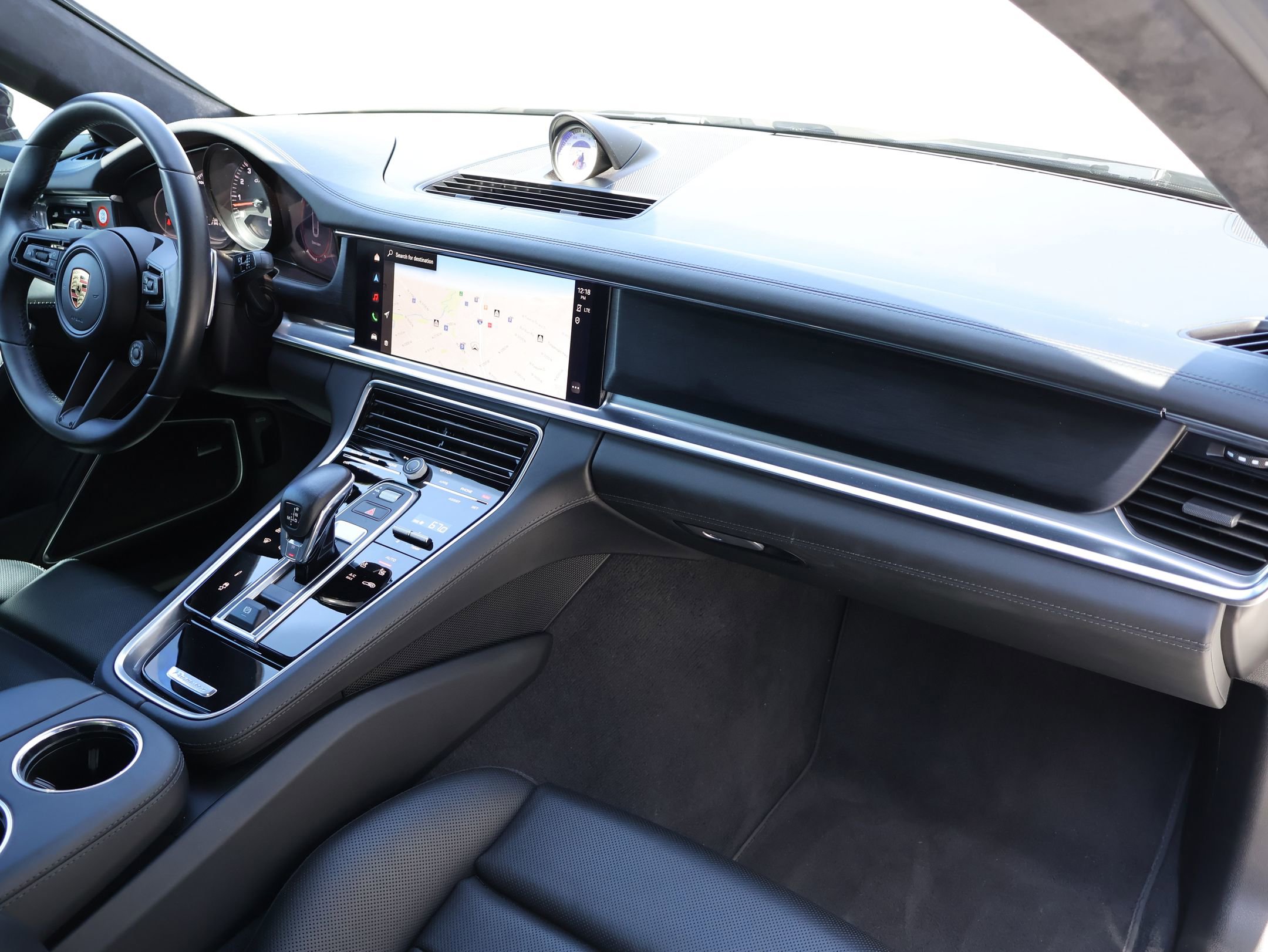 Certified 2023 Porsche Panamera GTS image 28