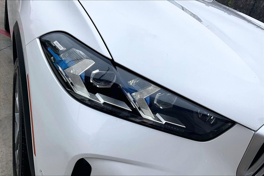 Used 2024 BMW X5 sDrive40i w/ Premium Package image 39