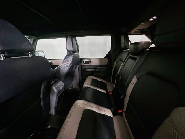 Used 2024 Ford Bronco Wildtrak AWD/4WD image 23