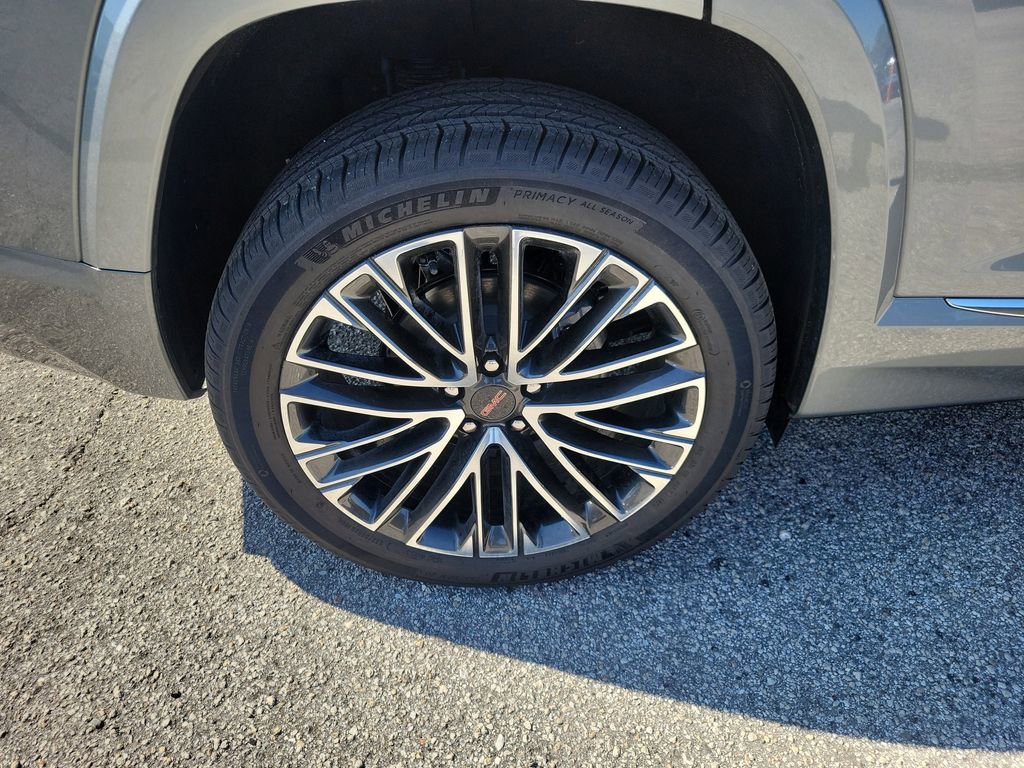 New 2026 GMC Terrain Denali image 5