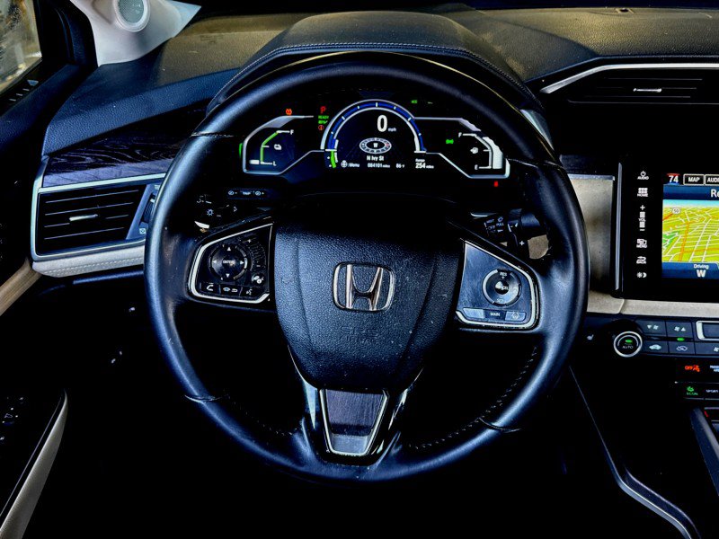 Used 2018 Honda Clarity Touring image 18