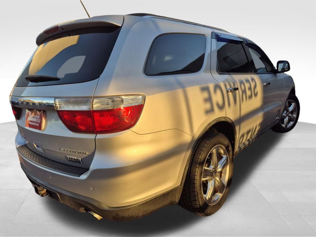 Used 2011 Dodge Durango Citadel w/ Trailer Tow Group IV image 4