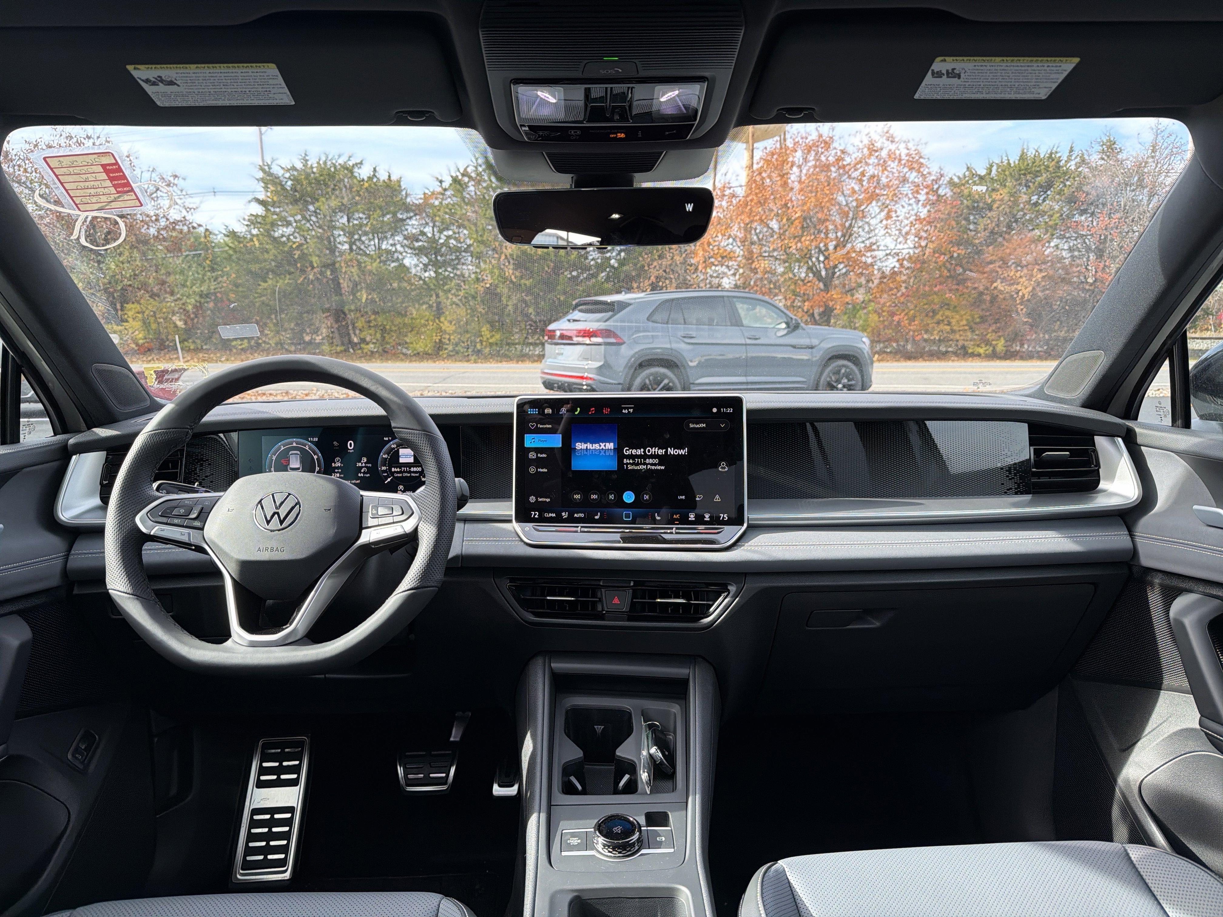 New 2026 Volkswagen Tiguan SE R-Line image 13