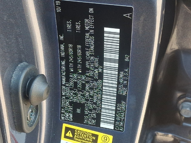Used 2019 Toyota Highlander XLE AWD/4WD image 29