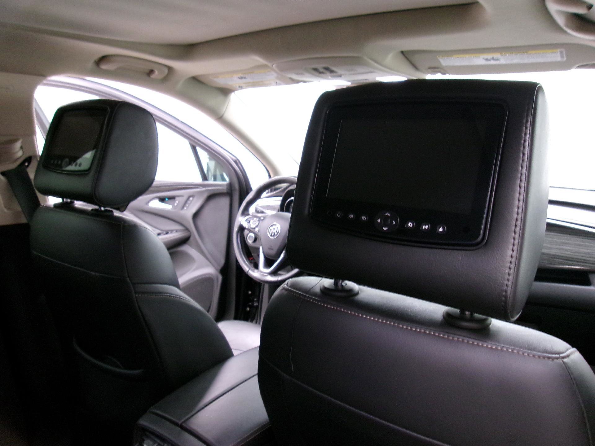 Used 2017 Buick Envision Essence image 7