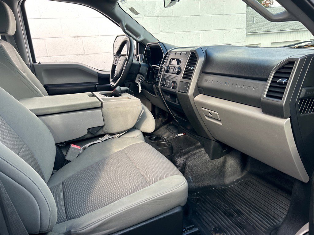 Used 2019 Ford F350 XL w/ Power Equipment Group image 17