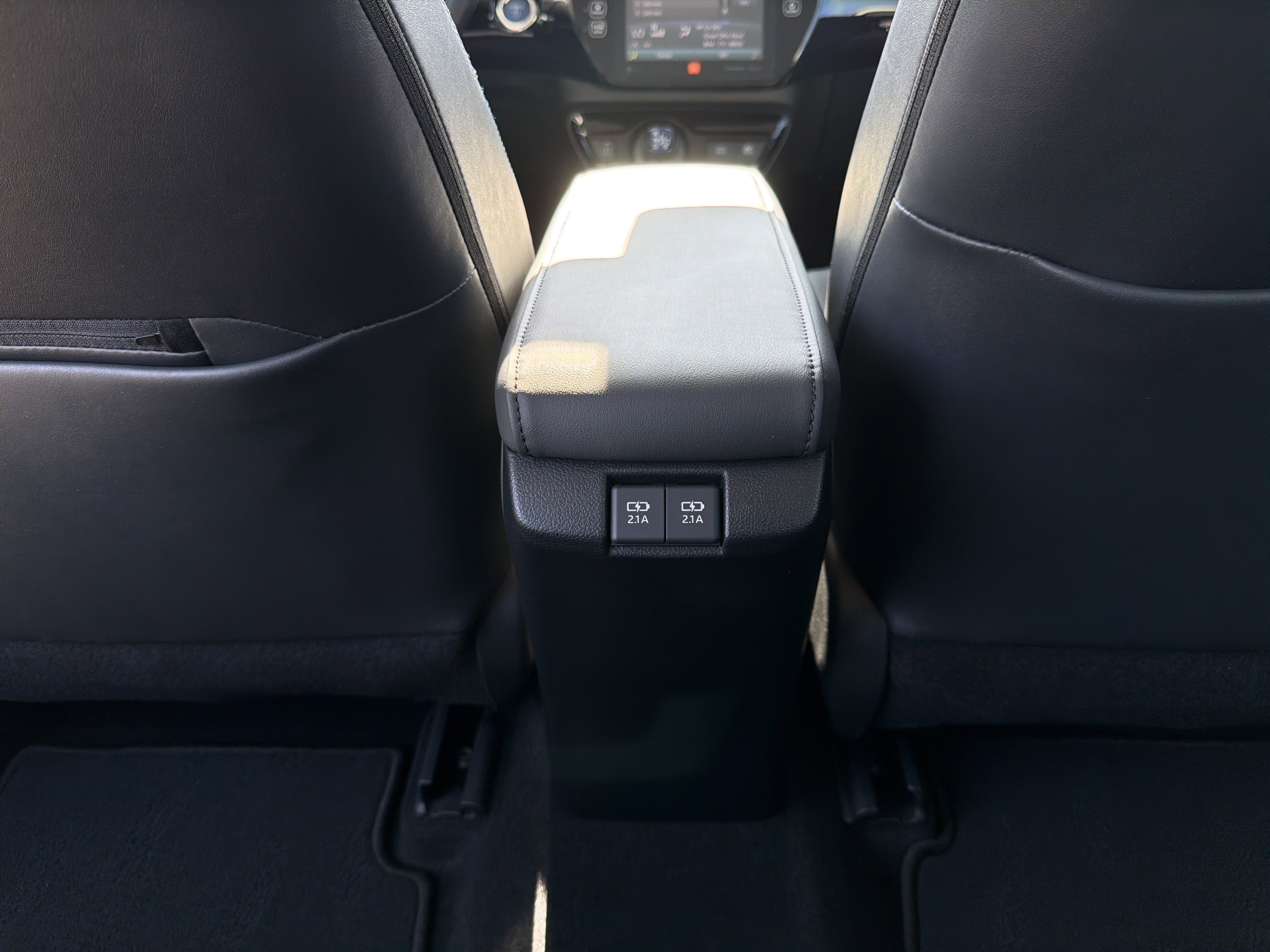 Certified 2022 Toyota Prius Limited image 33