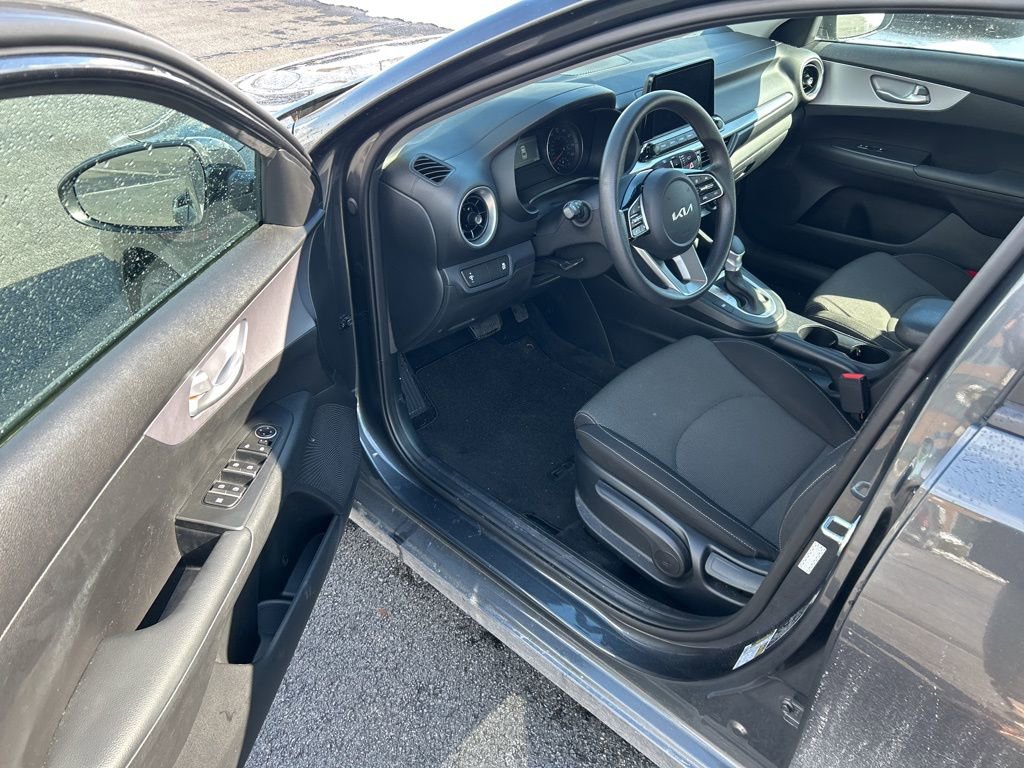 Certified 2024 Kia Forte LXS image 11