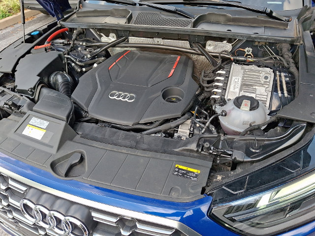 Certified 2023 Audi SQ5 Premium Plus w/ Premium Plus Package AWD/4WD image 28