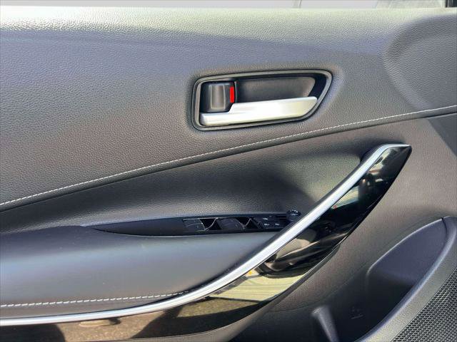 Certified 2022 Toyota Corolla XSE w/ XSE Preferred Package image 17