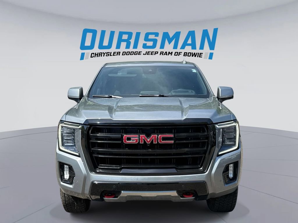 Used 2024 GMC Yukon AT4 w/ Technology Package AWD/4WD image 6