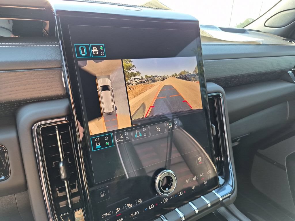New 2026 GMC Yukon AT4 Ultimate AWD/4WD image 32