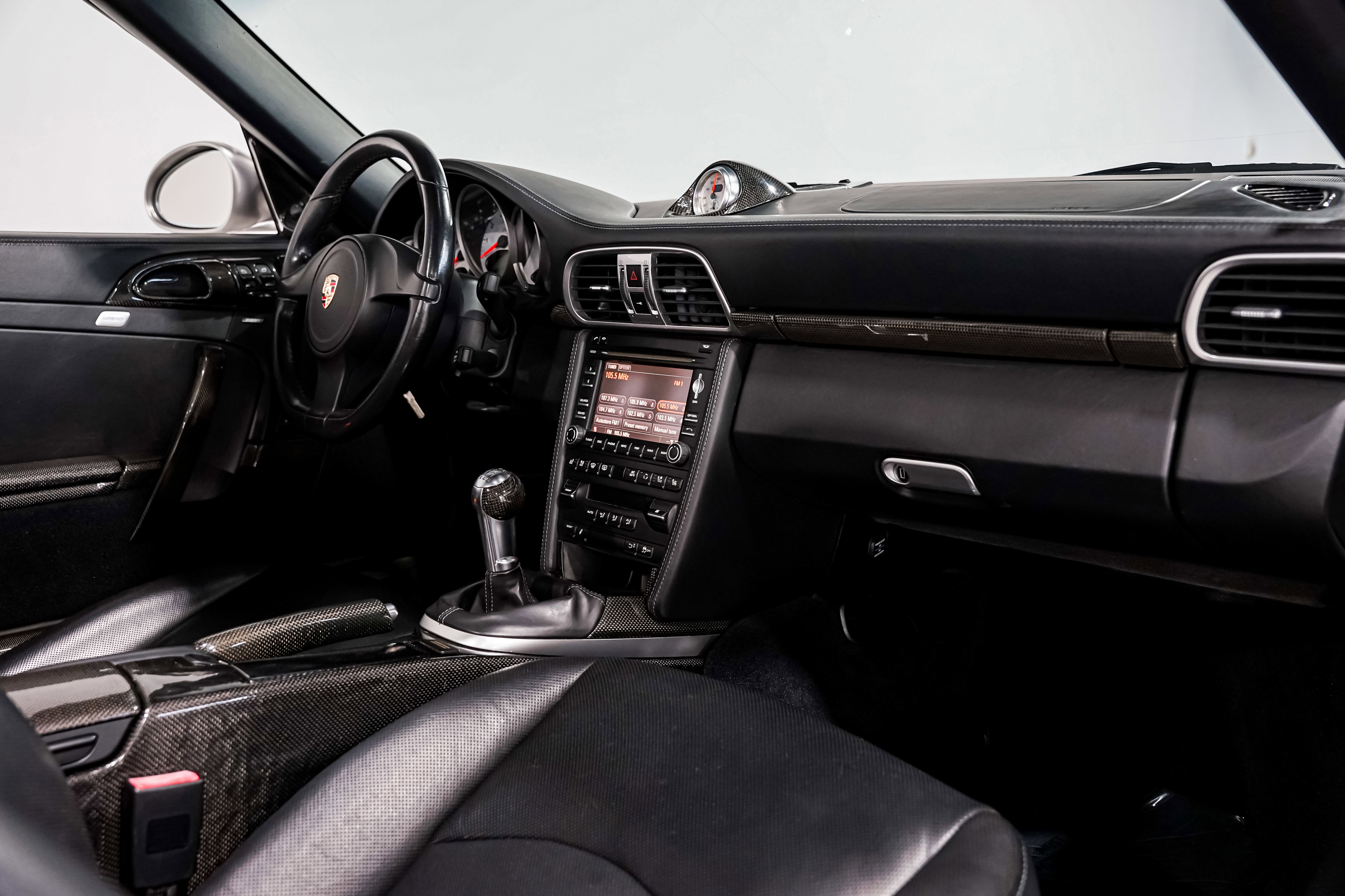 Used 2012 Porsche 911 Turbo image 32