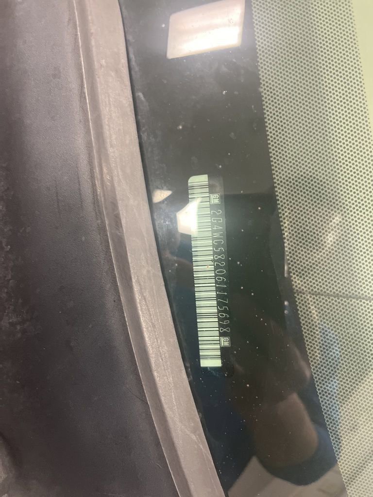 Used 2006 Buick LaCrosse CX image 1