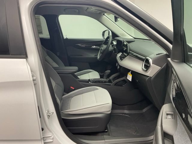 New 2026 Chevrolet TrailBlazer LT w/ Driver Confidence Package FWD image 23