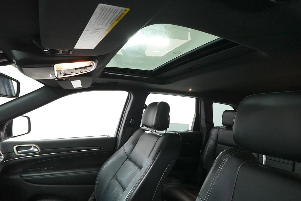 Used 2016 Jeep Grand Cherokee Limited AWD/4WD image 24