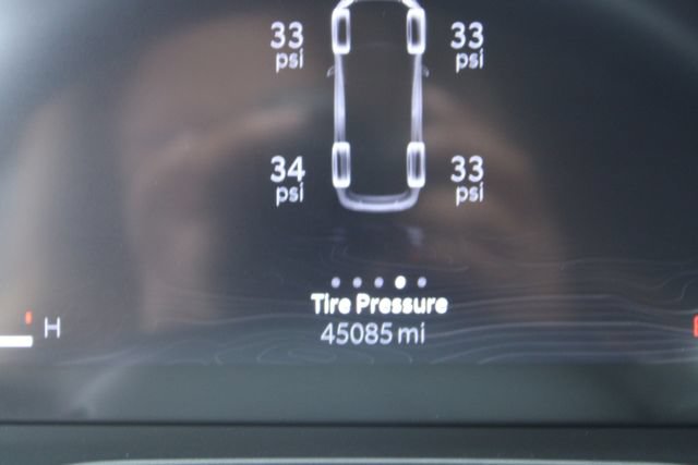 Used 2023 Jeep Grand Cherokee L Laredo w/ Luxury Tech Group I RWD image 23