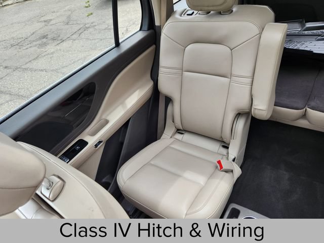 Certified 2023 Lincoln Aviator AWD w/ Premium Package image 16