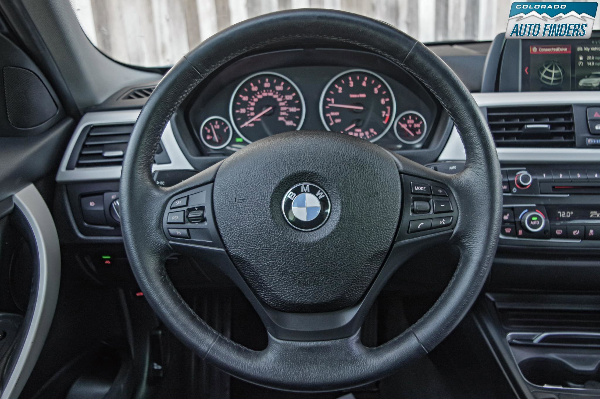 Used 2018 BMW 320i xDrive Sedan image 13