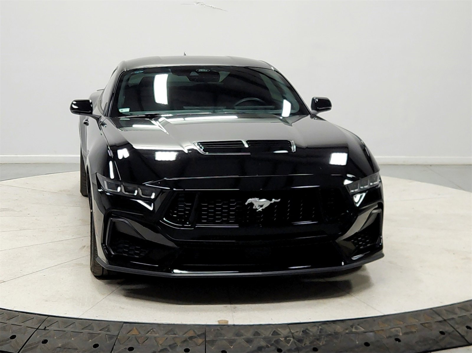 Used 2024 Ford Mustang GT image 2