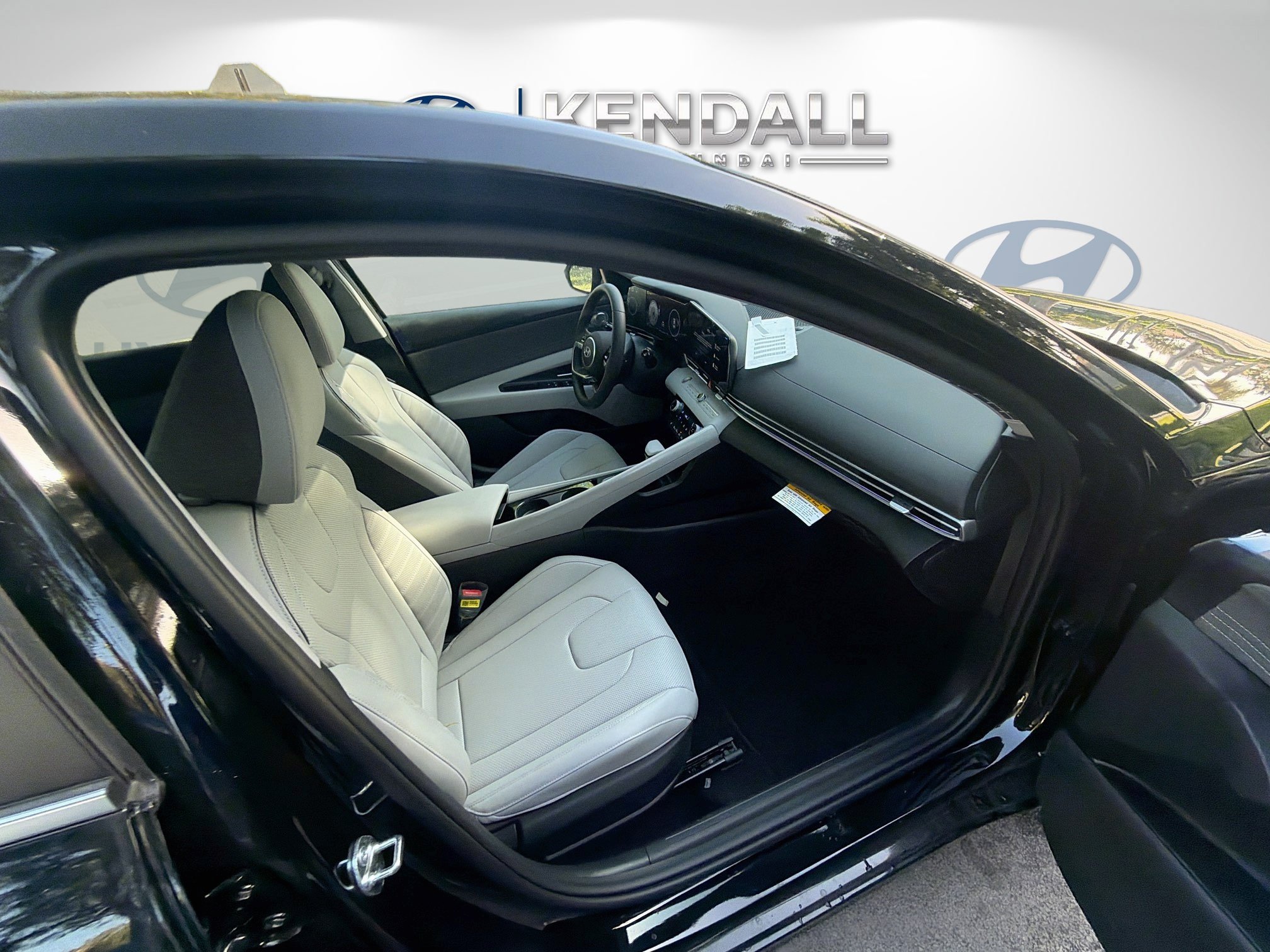 New 2026 Hyundai Elantra Limited FWD image 20