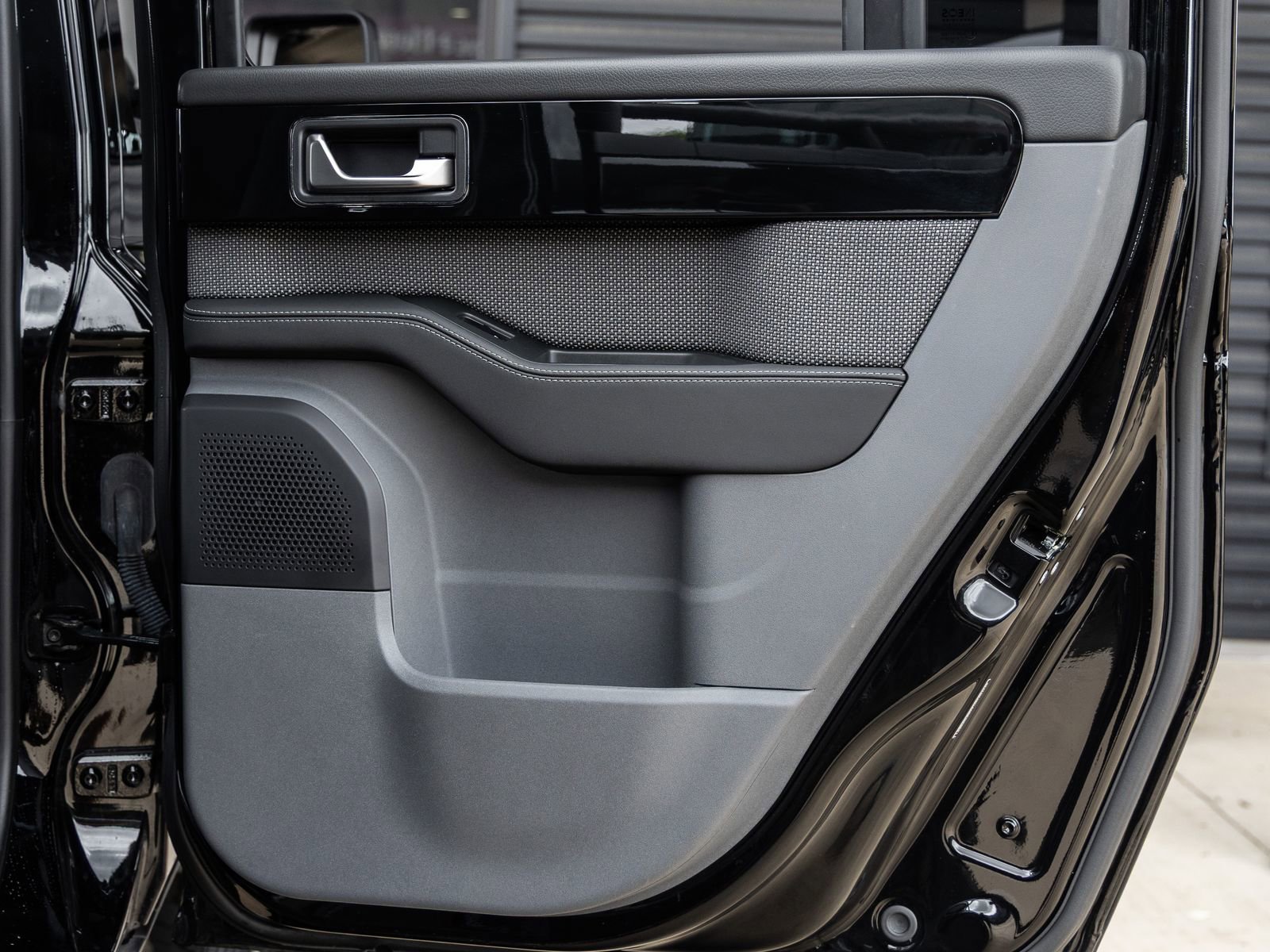 Used 2025 INEOS Grenadier image 50