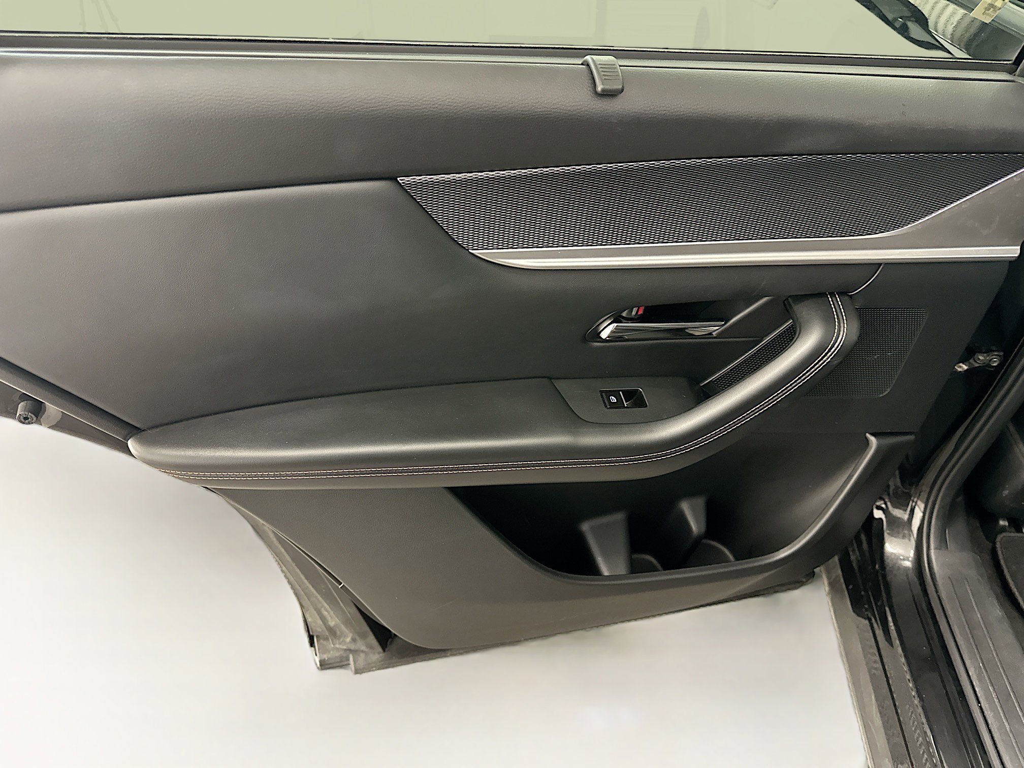 Used 2025 MAZDA CX-90 3.3 Turbo w/ Premium Sport Pkg image 26