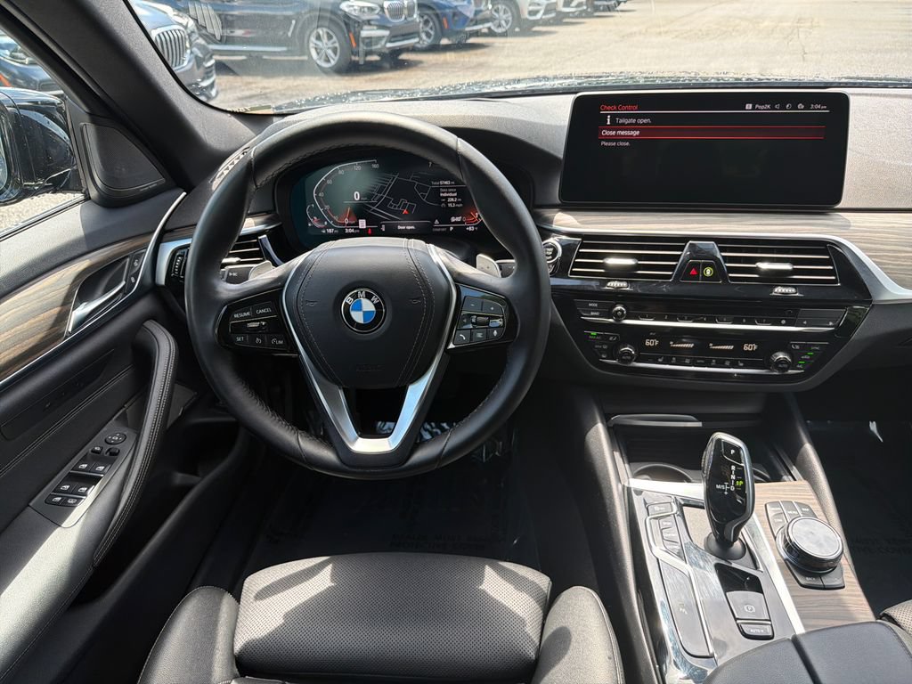 Used 2022 BMW 530i w/ Executive Package RWD image 23