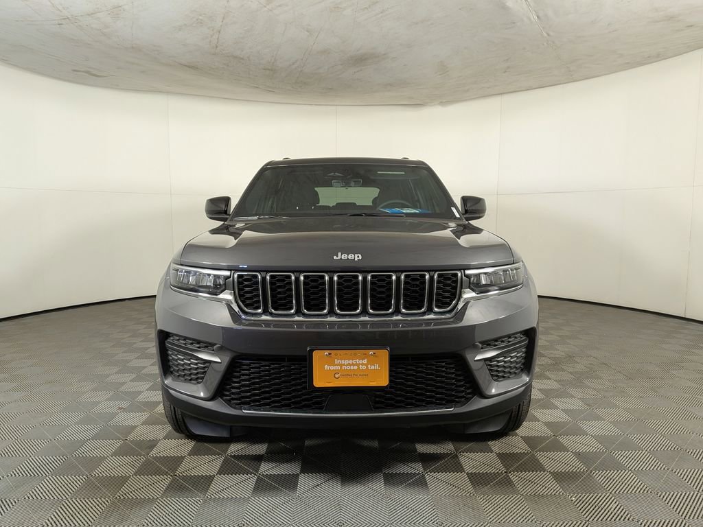 Certified 2025 Jeep Grand Cherokee Laredo X image 2