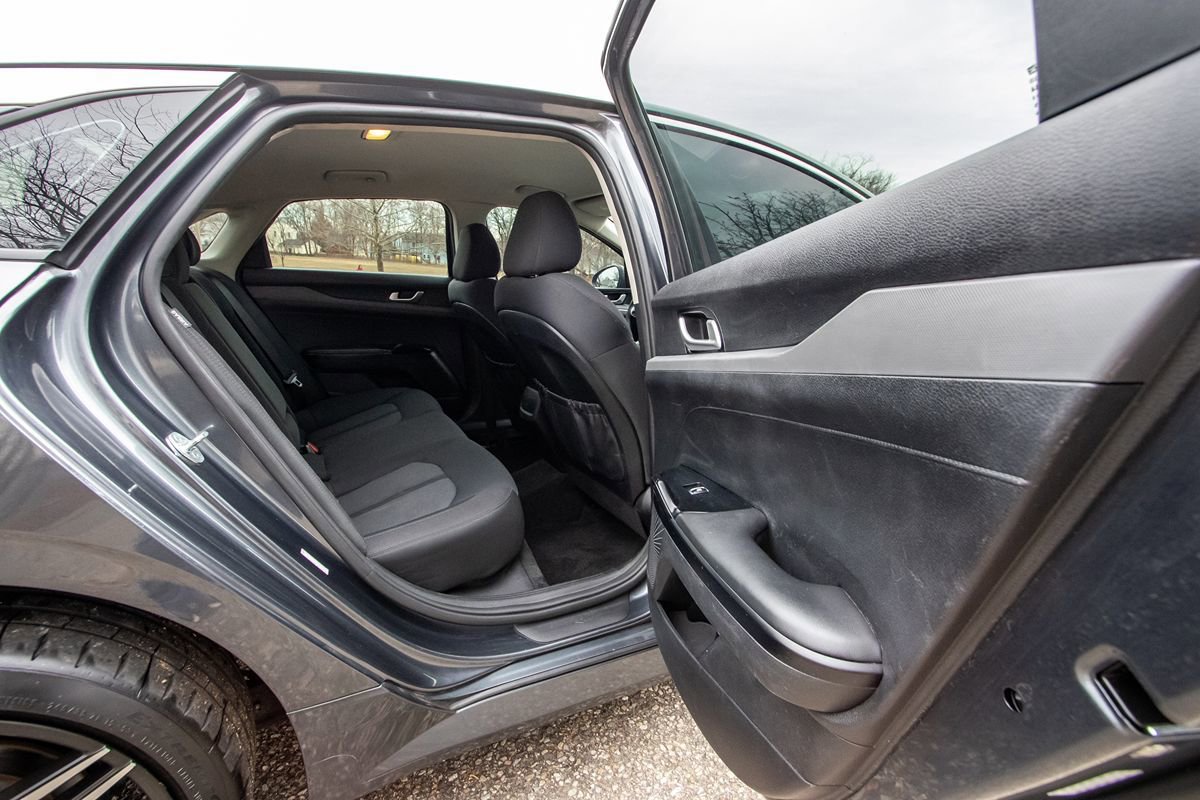 Used 2021 Kia K5 LXS image 23