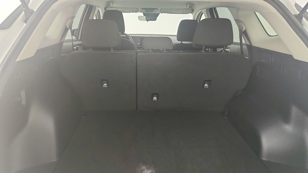 Used 2025 Kia Sportage LX FWD image 27