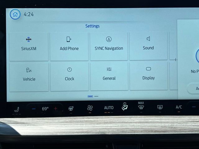 New 2025 Ford Escape SE w/ PHEV Premium Package image 33