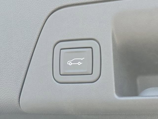 Used 2024 Buick Envision Avenir image 28