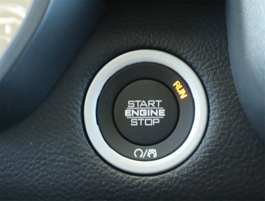 Used 2023 RAM 1500 Laramie image 13