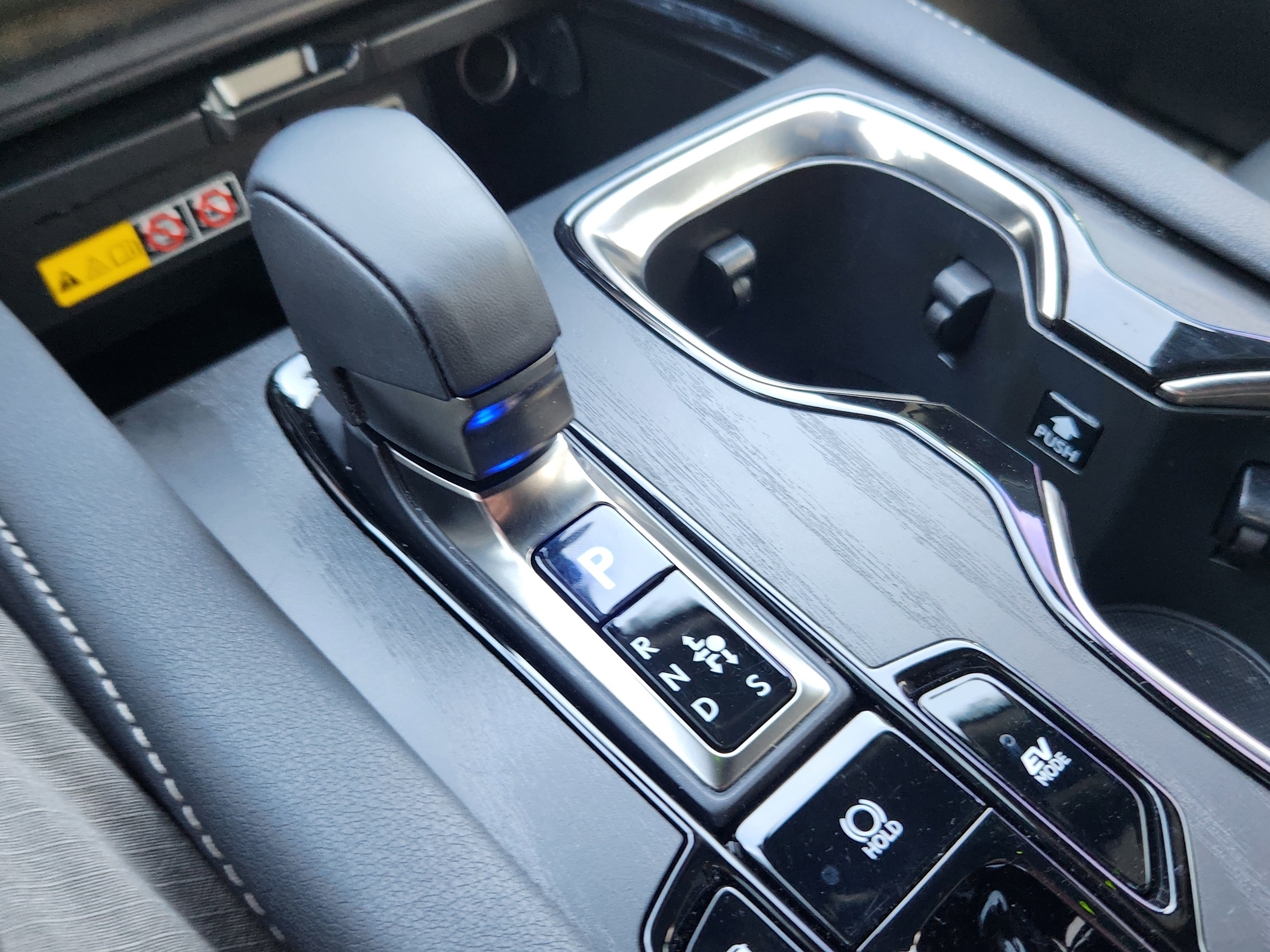 Used 2025 Lexus RX 350h w/ Convenience Package image 11