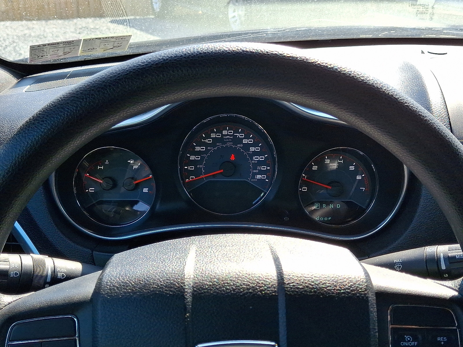 Used 2013 Dodge Avenger SE image 20