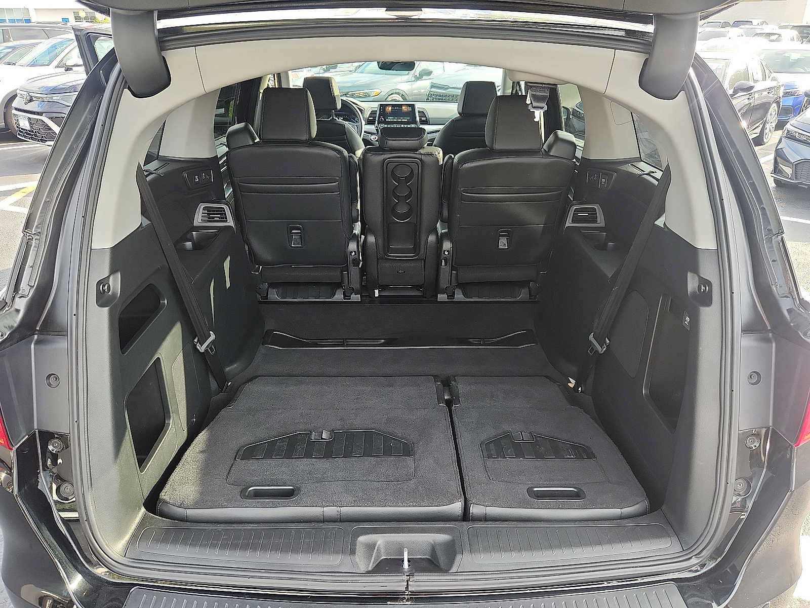 Certified 2023 Honda Odyssey Touring image 27
