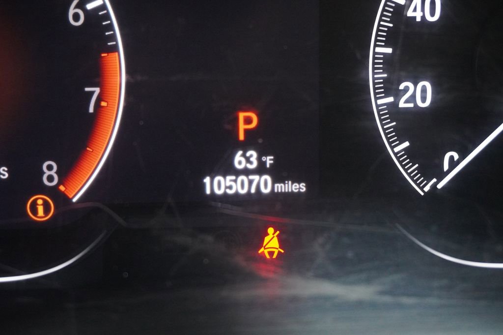 Used 2018 Honda Accord EX image 9