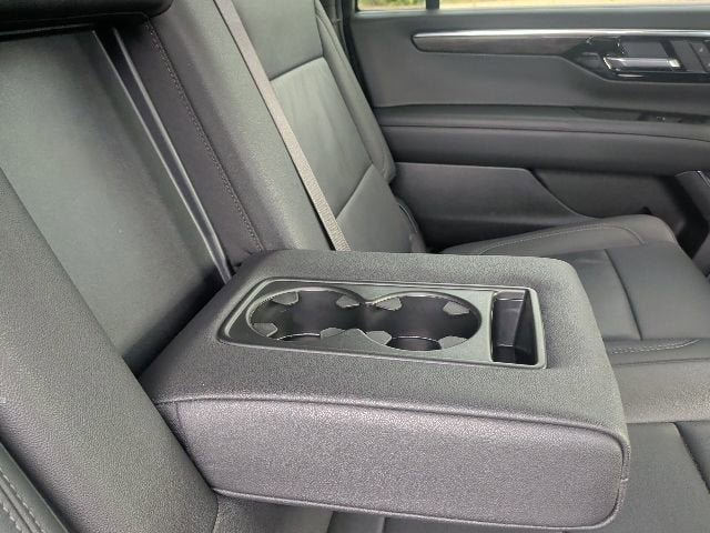 Certified 2025 Chevrolet Suburban Z71 AWD/4WD image 19