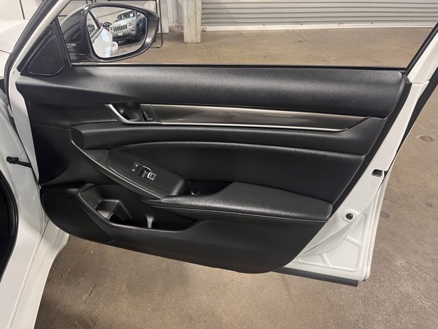 Used 2021 Honda Accord Sport image 12