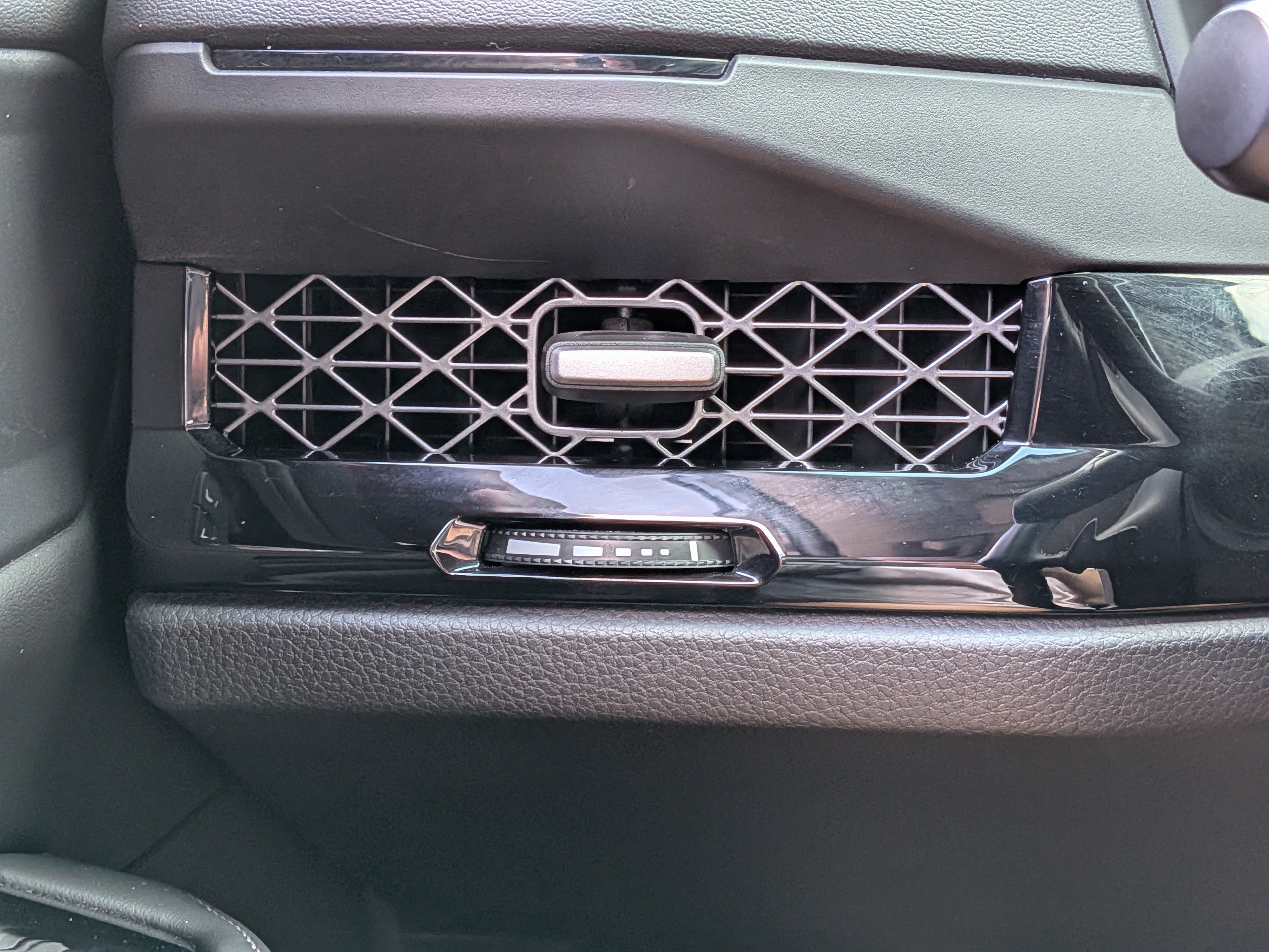 Used 2023 Honda Accord Touring image 24