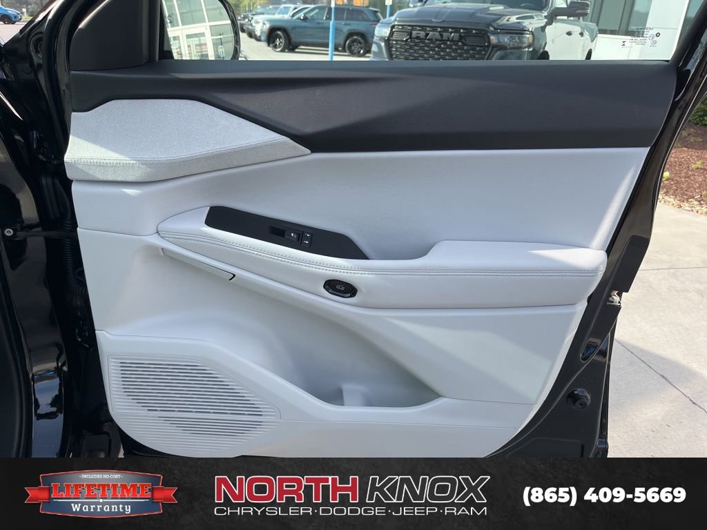 New 2026 Jeep Cherokee Laredo image 26