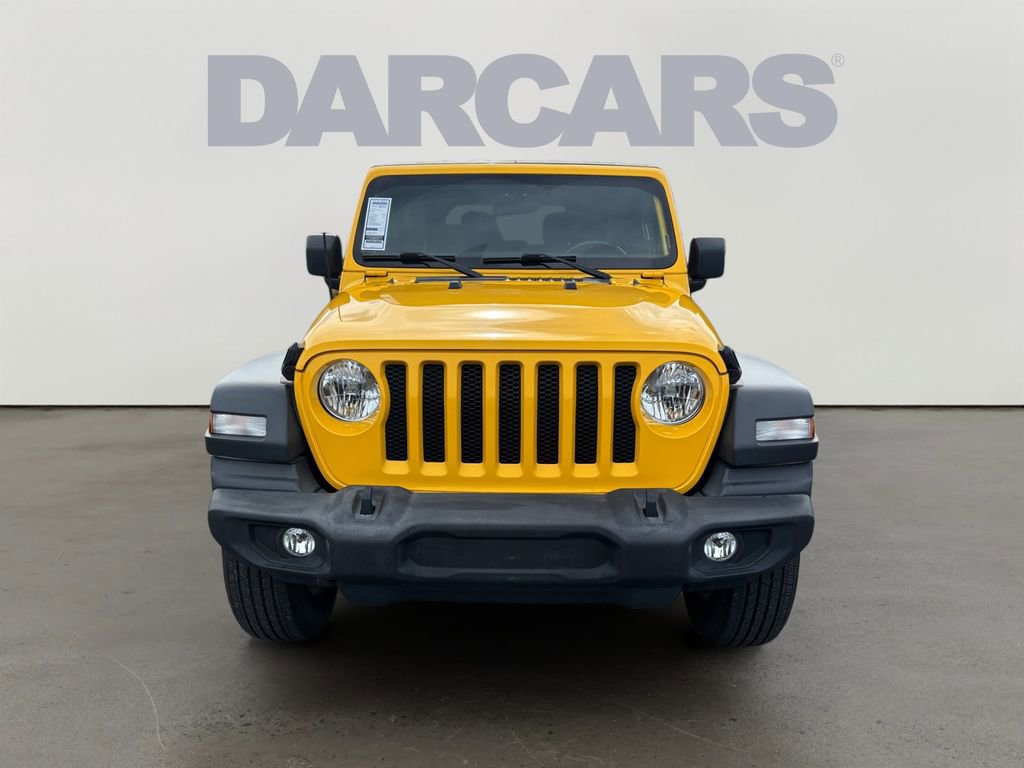 Used 2019 Jeep Wrangler Sport AWD/4WD image 2