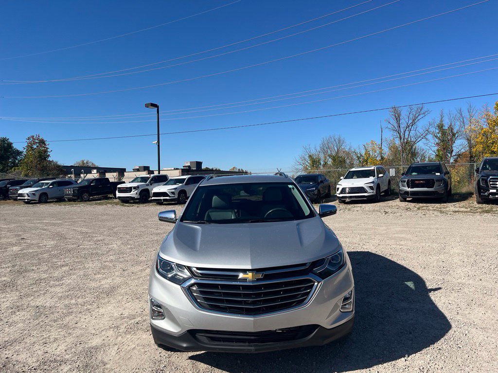 Used 2019 Chevrolet Equinox Premier FWD image 3